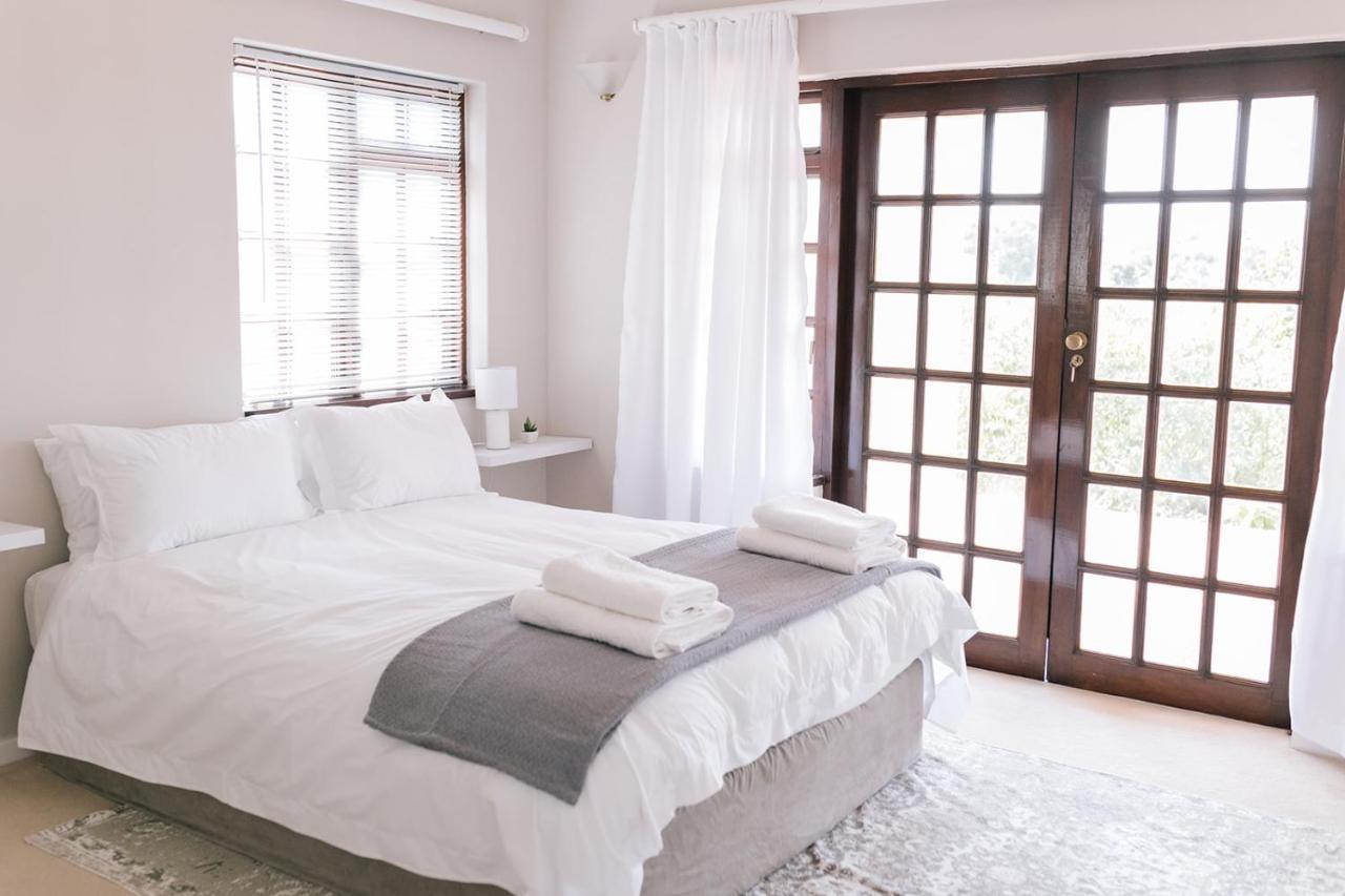 Nahoon Beach Villas Self Catering Apartments 이스트런던 외부 사진