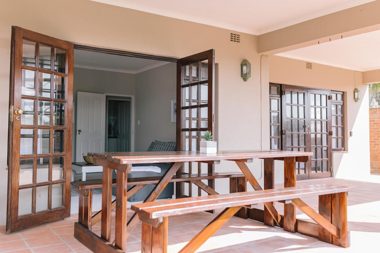 Nahoon Beach Villas Self Catering Apartments 이스트런던 외부 사진