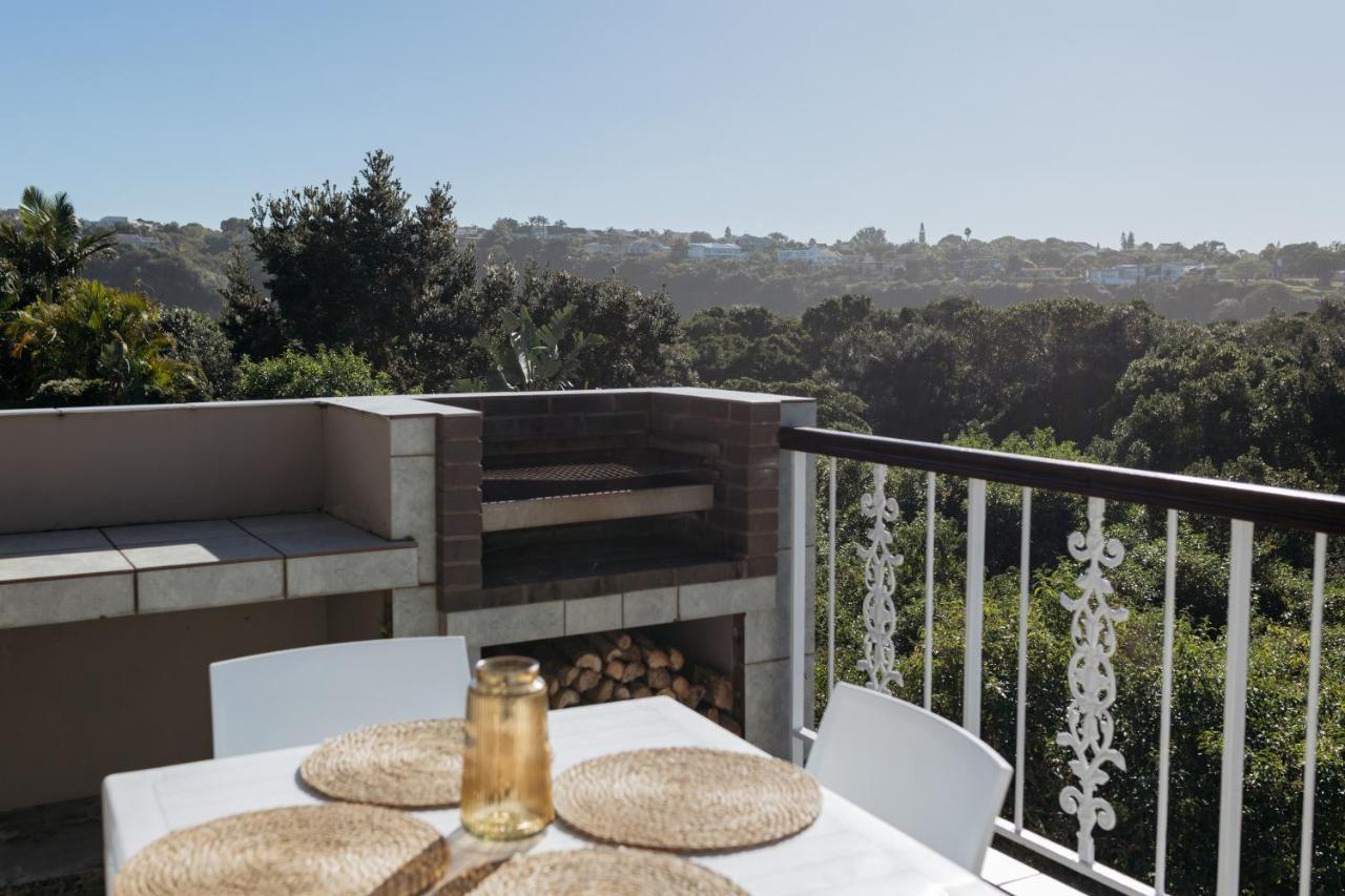Nahoon Beach Villas Self Catering Apartments 이스트런던 외부 사진