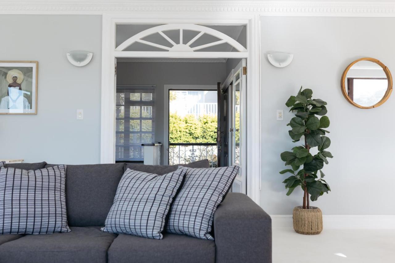 Nahoon Beach Villas Self Catering Apartments 이스트런던 외부 사진