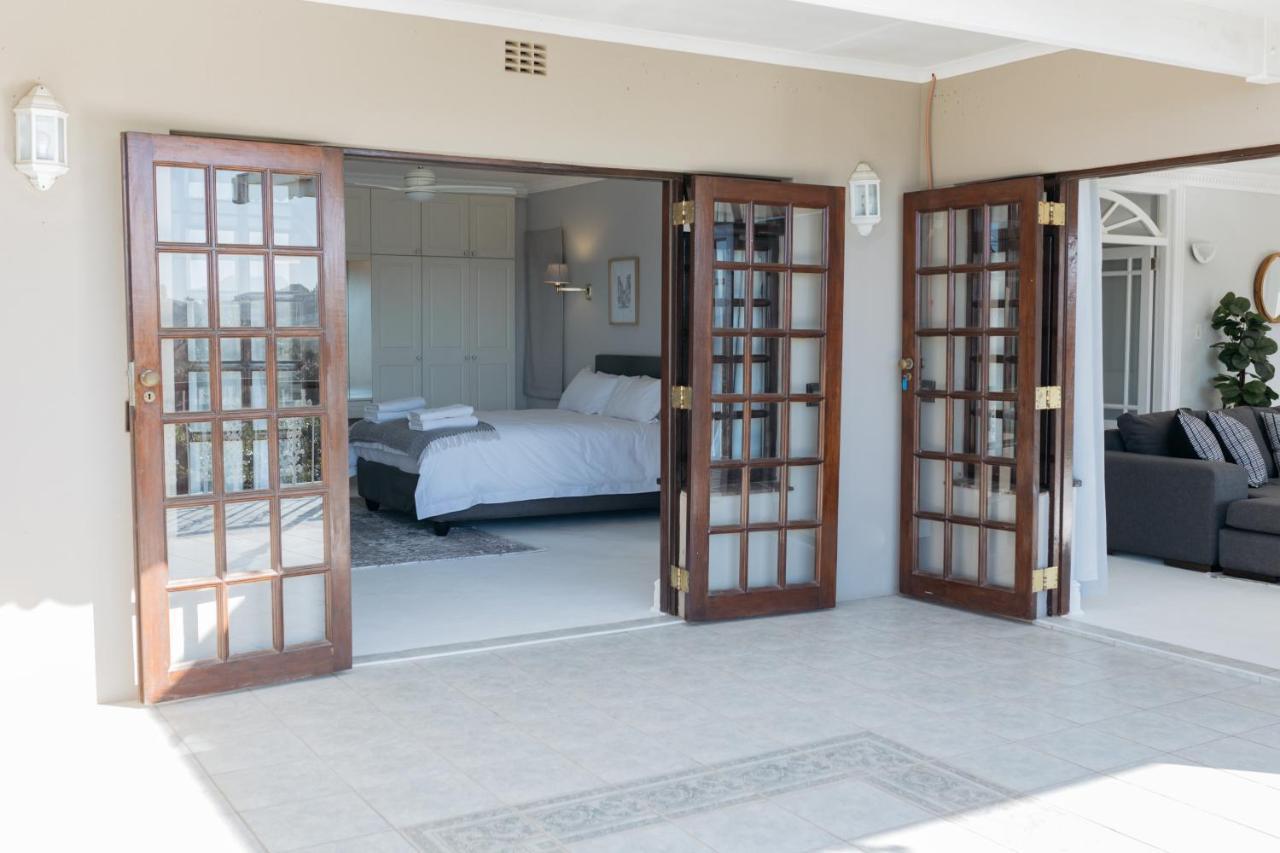 Nahoon Beach Villas Self Catering Apartments 이스트런던 외부 사진