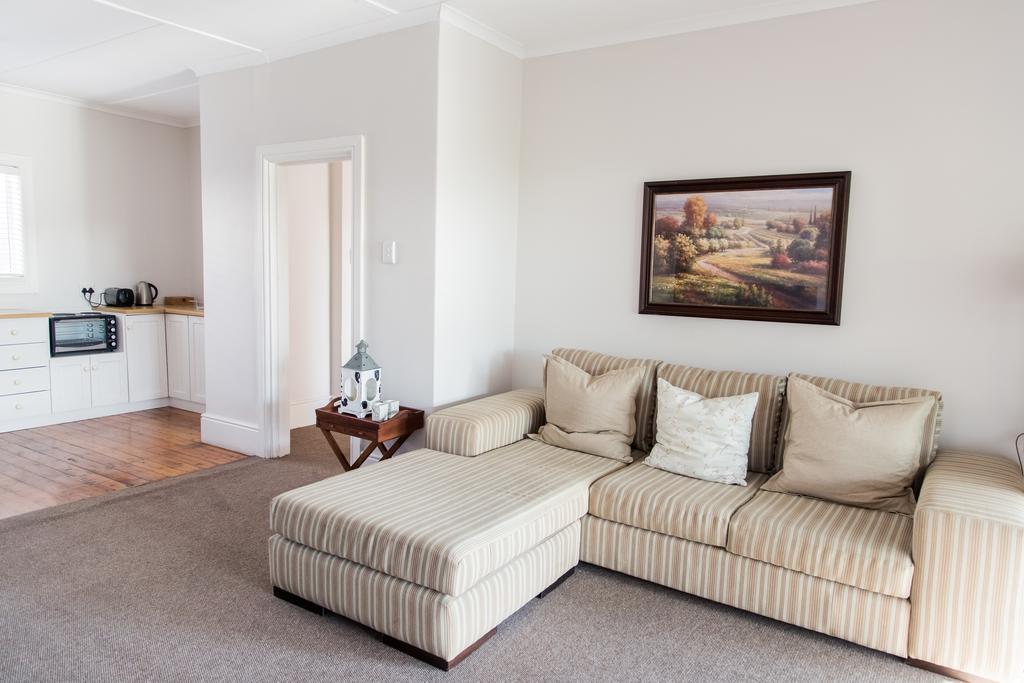 Nahoon Beach Villas Self Catering Apartments 이스트런던 외부 사진