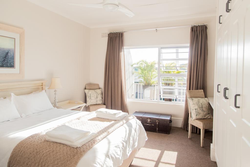 Nahoon Beach Villas Self Catering Apartments 이스트런던 외부 사진