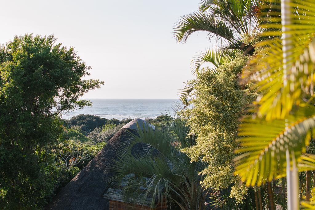 Nahoon Beach Villas Self Catering Apartments 이스트런던 객실 사진